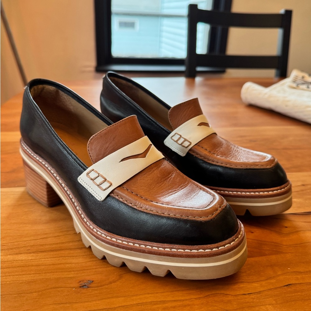 Bernardo Chandler Multi Loafer - Picture 2 of 7